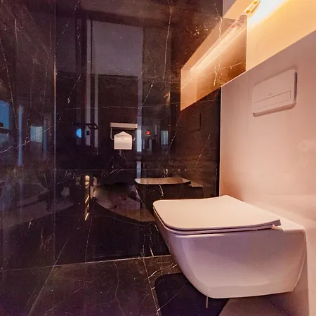 The Purple Horse Hotel - Beijing Hutong Designer Boutique Garden Hotel & Original Location Of A Qing Dynasty Royal Mansiion Exterior photo