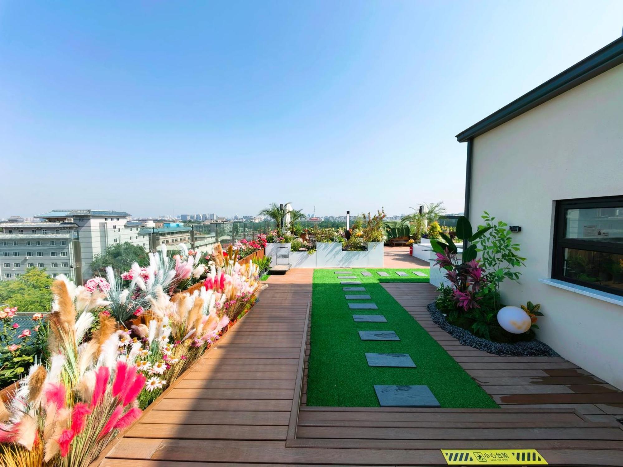 The Purple Horse Hotel 5* Beijing